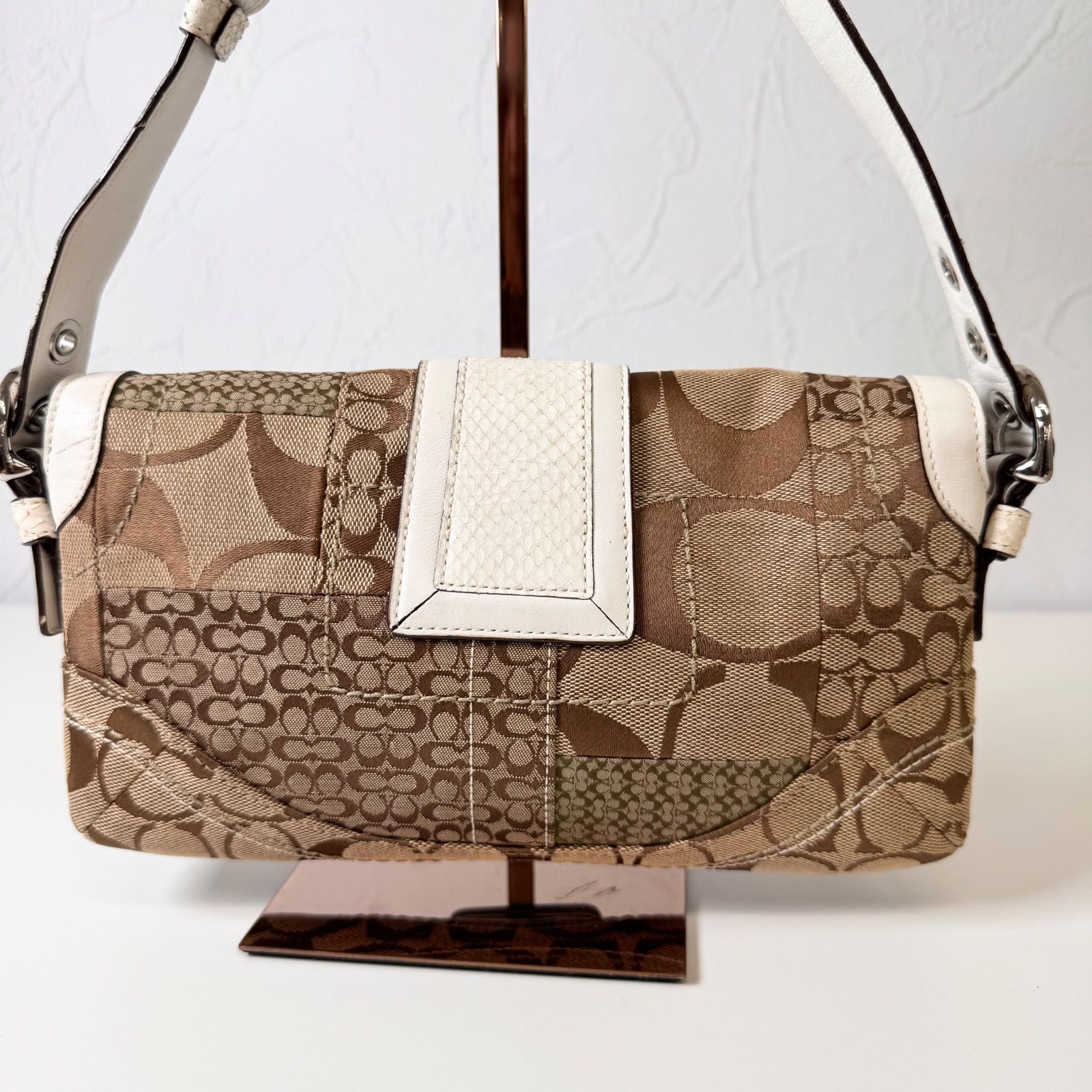 ⭐未使用級⭐COACH ソーホー パッチワーク アクセサリーポーチ パイソン ✨Bランク COACH ソーホー パイソン パッチワーク ワンショルダー