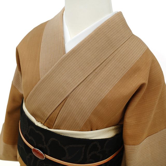 小千谷紬　越後泥つむぎ　着物反物 絹100% 焦茶 中古】 本場小千谷紬 着物 正絹 袷 リサイクル 手織り 越後お