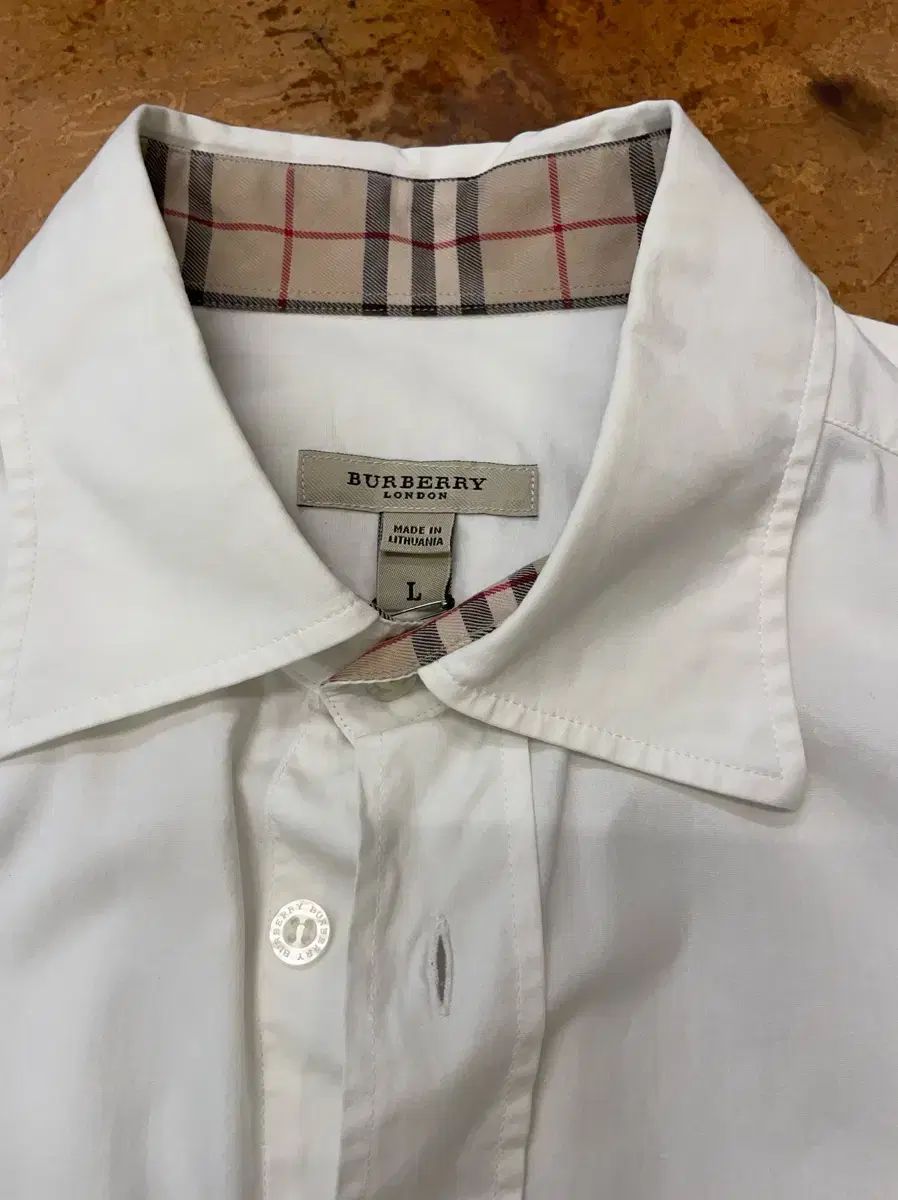 BURBERRY