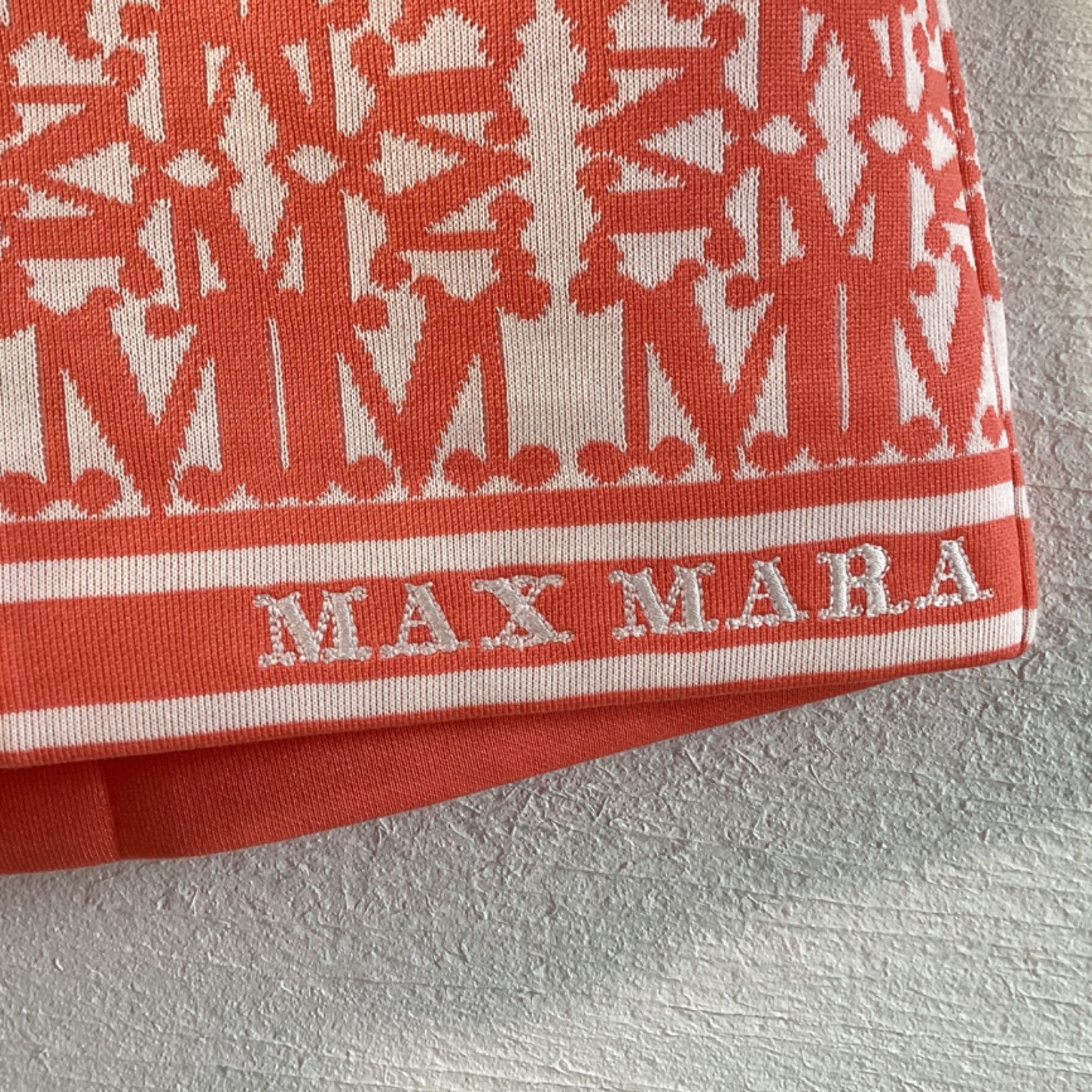 在庫放出価格】Max mara ジャカード ショート パンツ Anagni - メルカリ