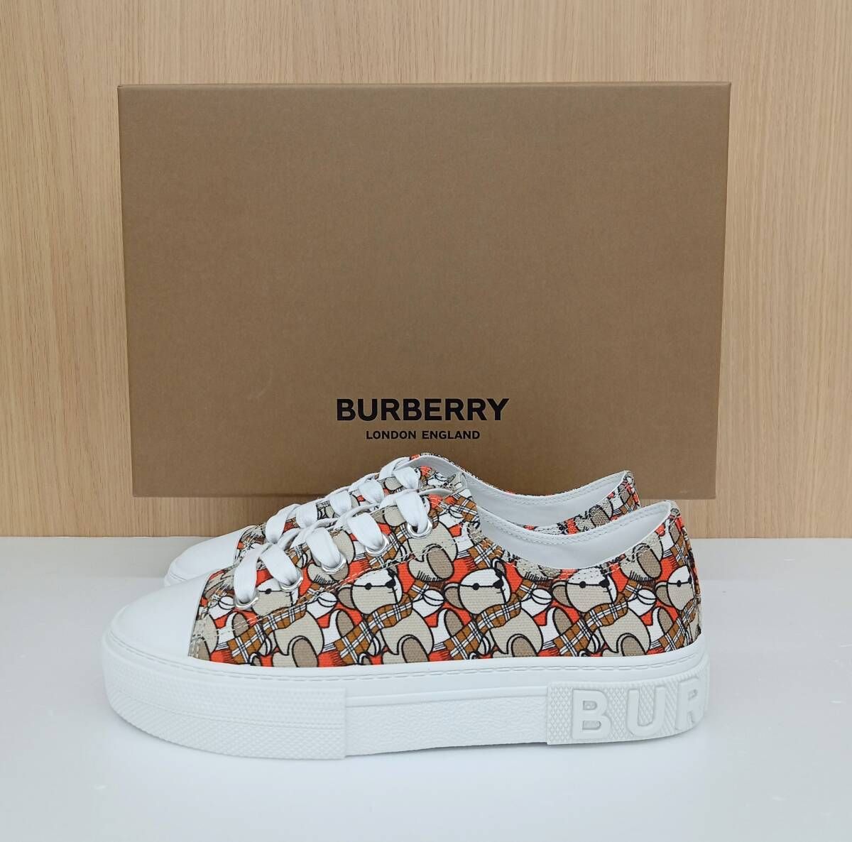 BURBERRY バーバリー スニーカー ベア 8069303 ローカット 総柄 UK1 EUR33 通年