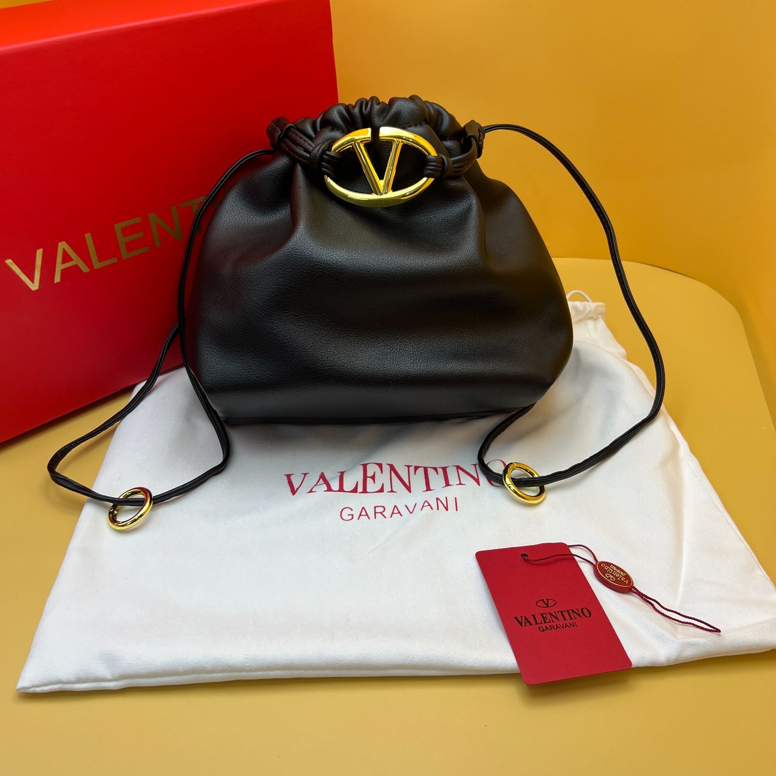 VALENTINO GARAVANI Vロゴ ミニ レザー バケット