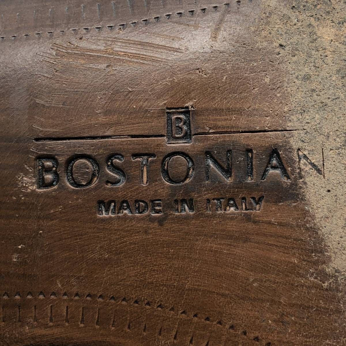 タッセルローファー