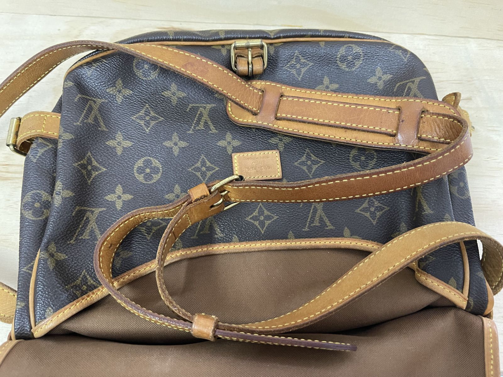 ルイヴィトン LOUIS VUITTON モノグラム ソミュール30 ショルダーバッグ - メルカリ