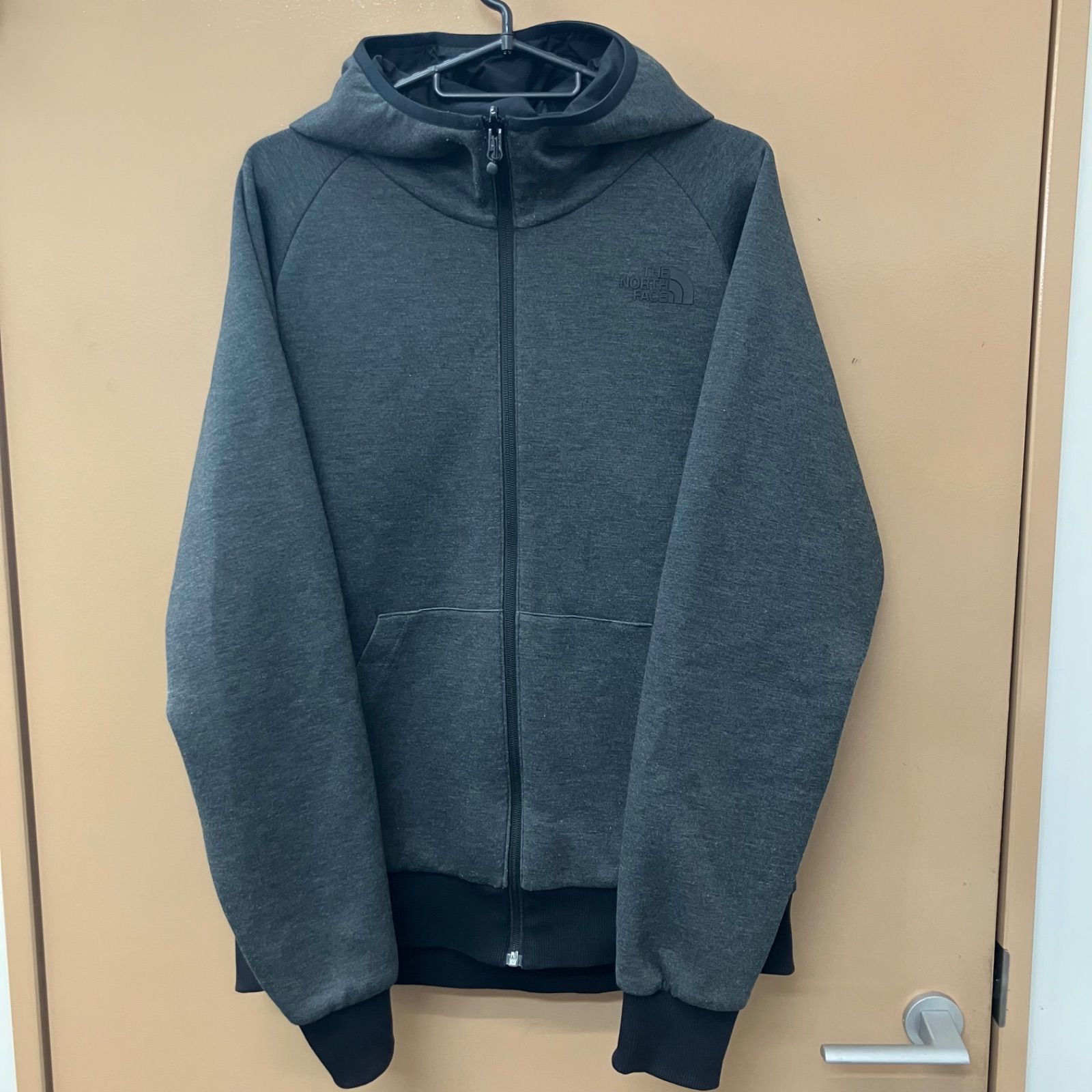 ◎ THE NORTH FACE ザノースフェイス リバーシブルテックエアー 