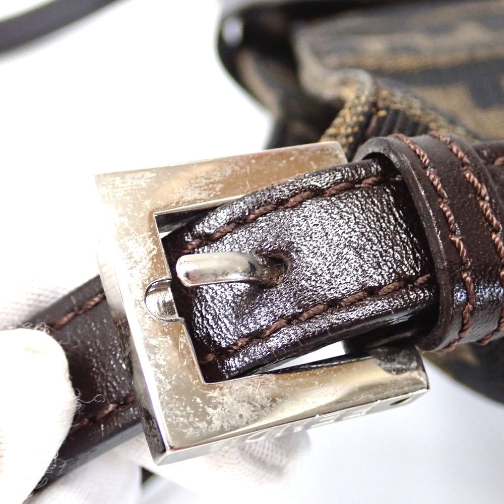 フェンディ ショルダーバッグ