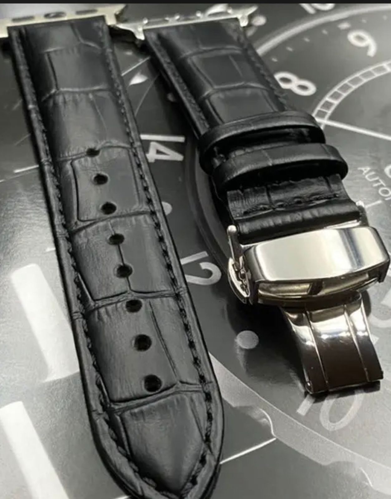 アップルウォッチDカスタムベルト　Apple Watchレザーバンド　バンド 38mm 40mm 41mm 42mm 44mm 45mm 49mm ウルトラ　SE SE2 22