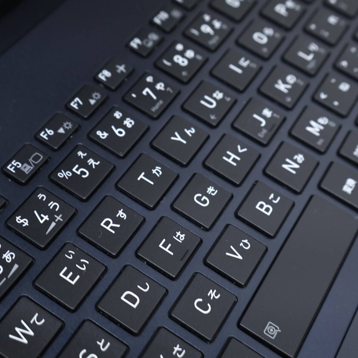 ☆美品 高性能8世代4コアi5！M.2 NVMeSSD256GB メモリ8GB☆G83/M Core i5-8250U Webカメラ TypeC  Win11 MS Office2019 H&B☆P82543 - メルカリ