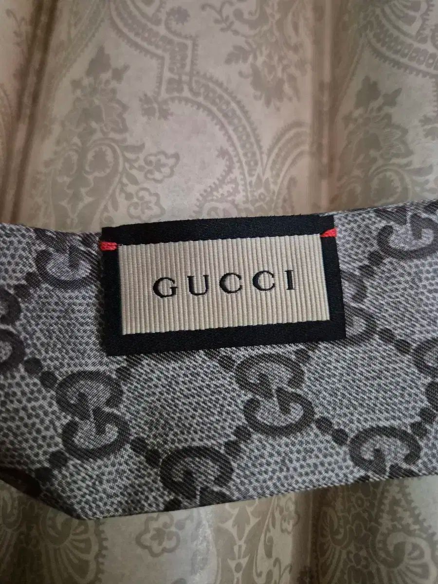GUCCI