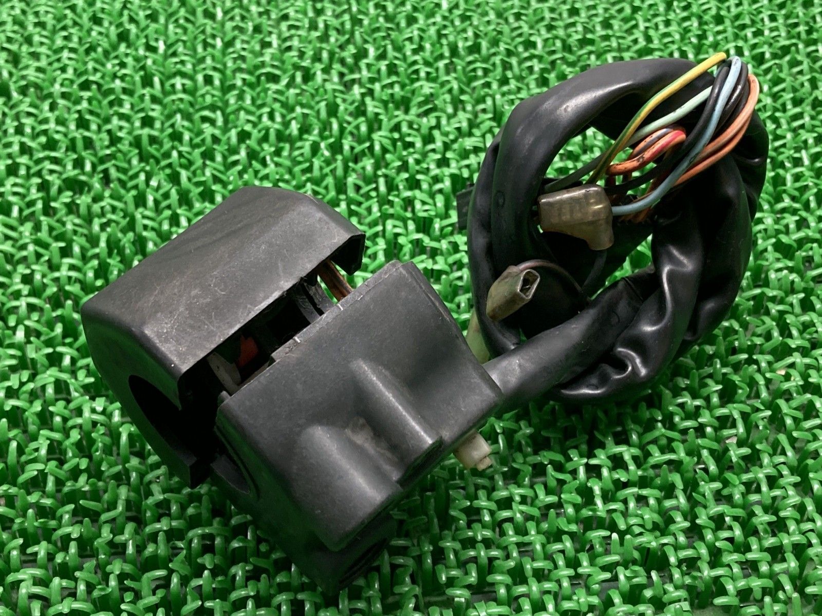 ホンダ（HONDA） ハンドルスイッチ DAX125 ST125 左ハンドルスイッチ