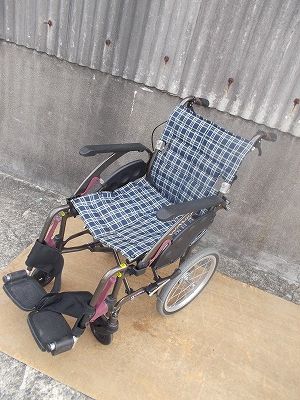 一部地域を除く カワムラサイクル 介助用標準車いす WAVIT ウェイビットプラス WAP16-40 TS-25-1024-07