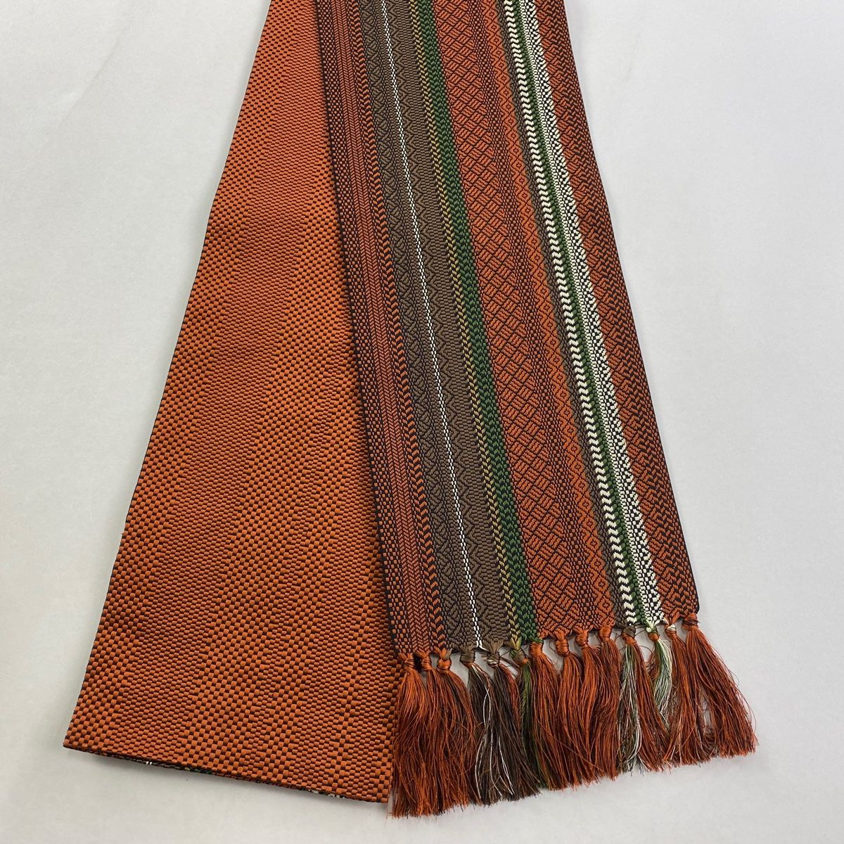 半幅帯 秀品 縞 幾何学模様 赤茶 正絹