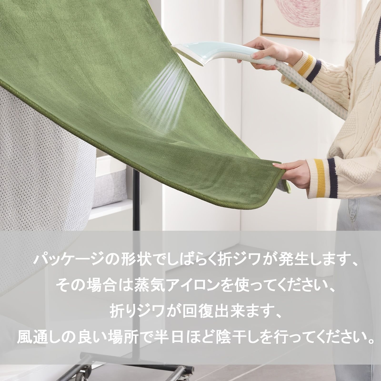 グレー