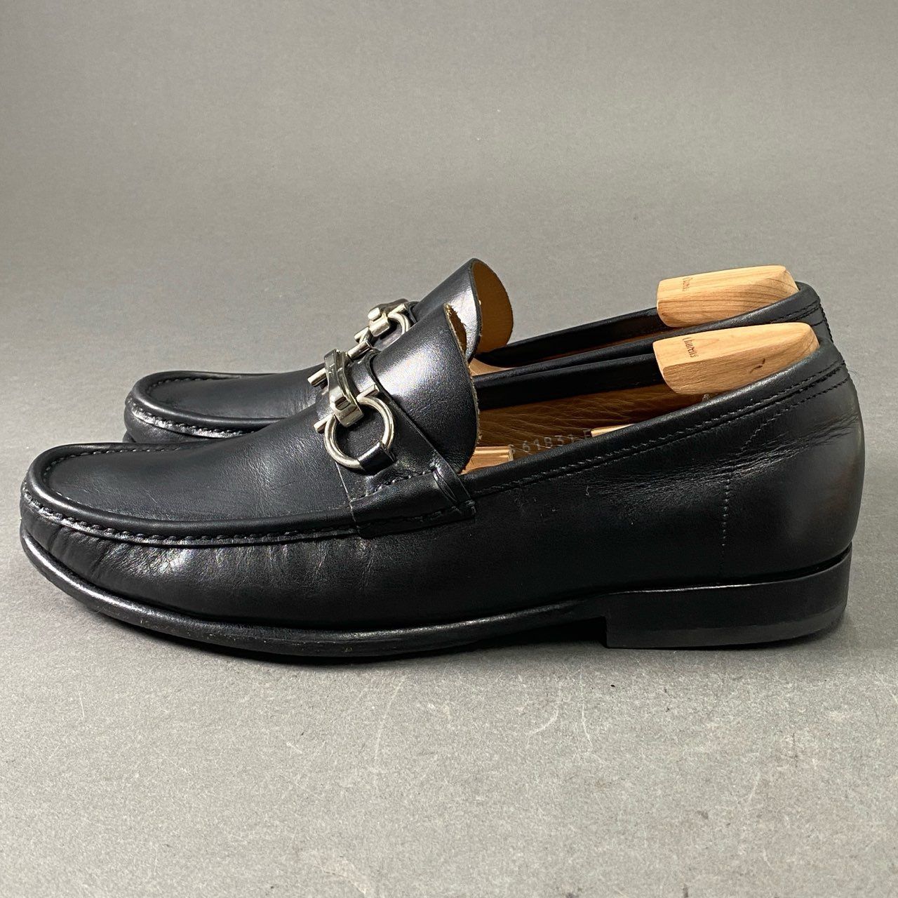 2f12 《美品》 Salvatore Ferragamo サルヴァトーレ フェラガモ