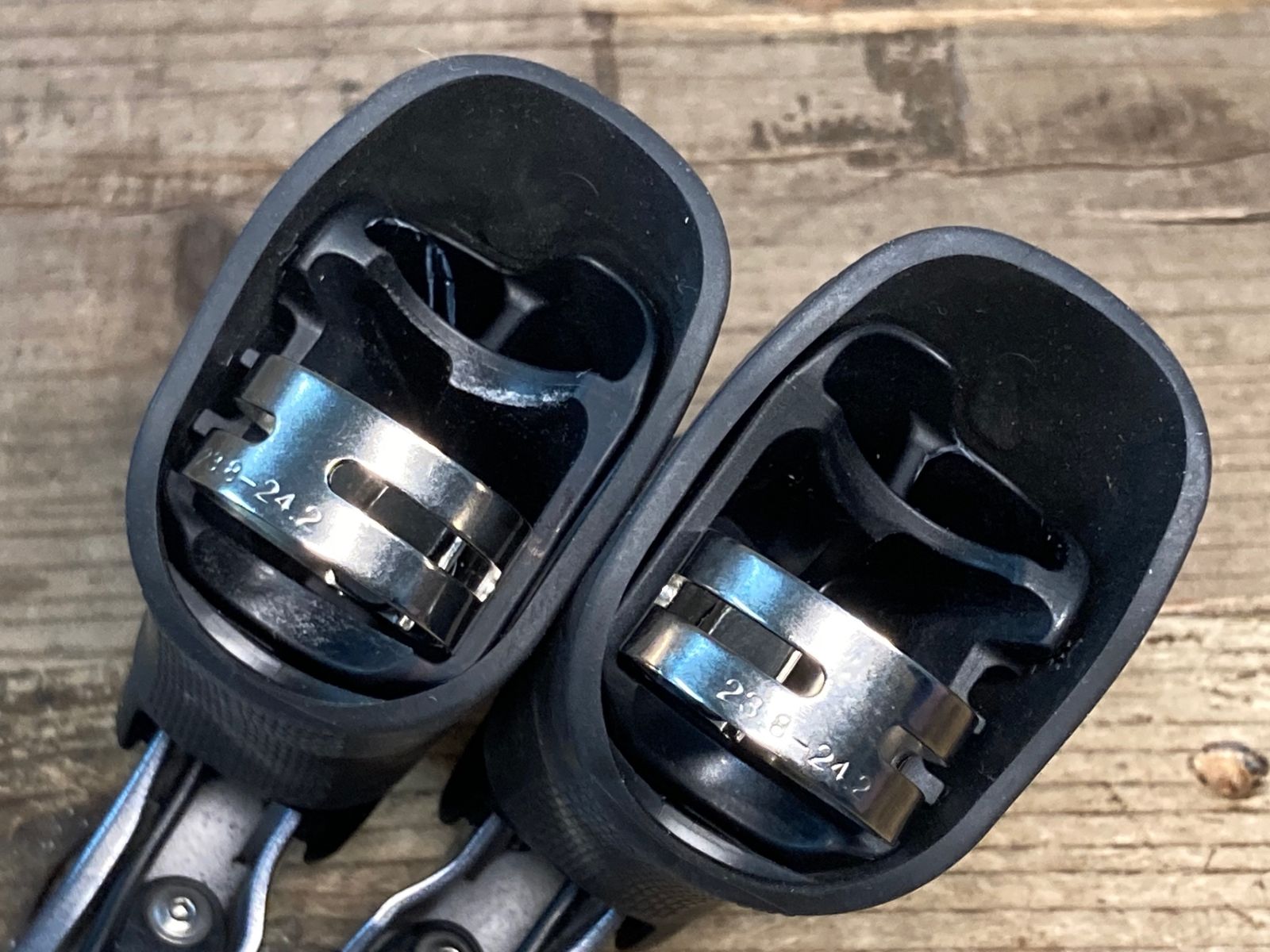 JK812 シマノ SHIMANO アルテグラ ULTEGRA ST-6870 STIレバー Di2 電動 動作 済 ガリ傷 フード破れ BRIGHTFACE_UK