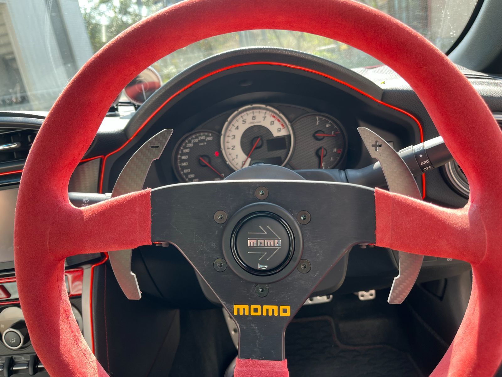 未装着・未使用　綾織　カーボン ステアリングハンドル 320mm 検索：RX-7 S2000 NSX エリーゼ エキシージ momo OMP ケーターハム ロータス