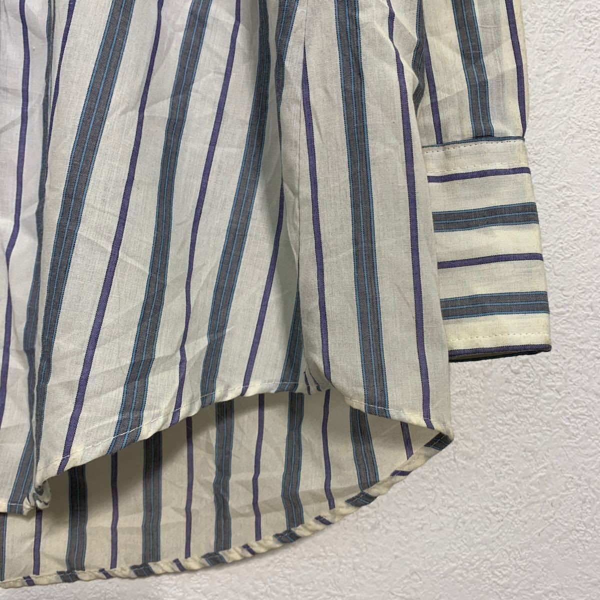 USA輸入古着 KARMAN ストライプウエスタンシャツ 水色 メンズM相当 KARMAN 長袖 ストライプ ウエスタンシャツ 34 L ホワイト ブラック グレー アメリカ製 スナップボタン 古着卸 アメリカ仕入  a601-6668