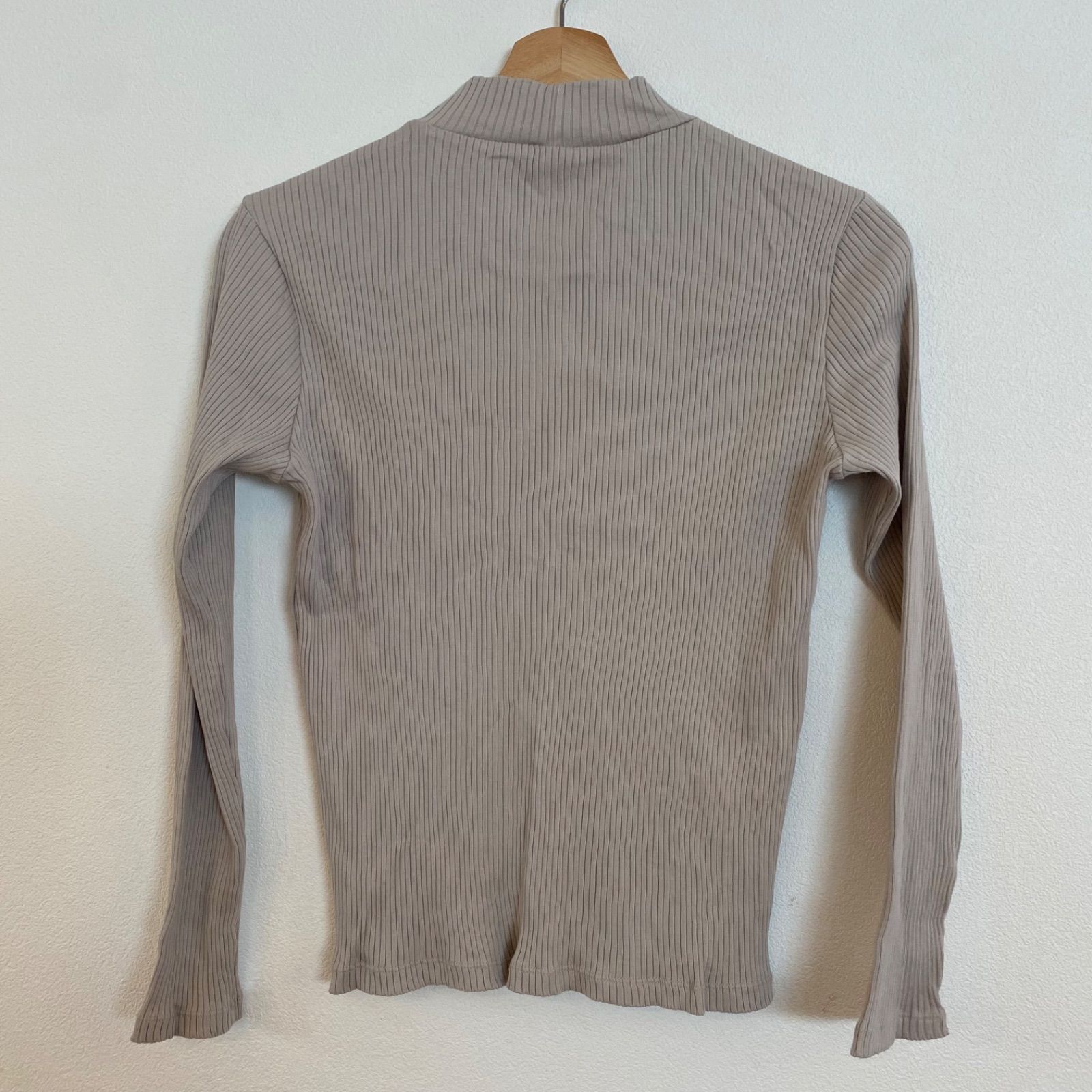 M0237 【送料無料】 UNIQLO ユニクロ リブニット 長袖 ベージュ 
