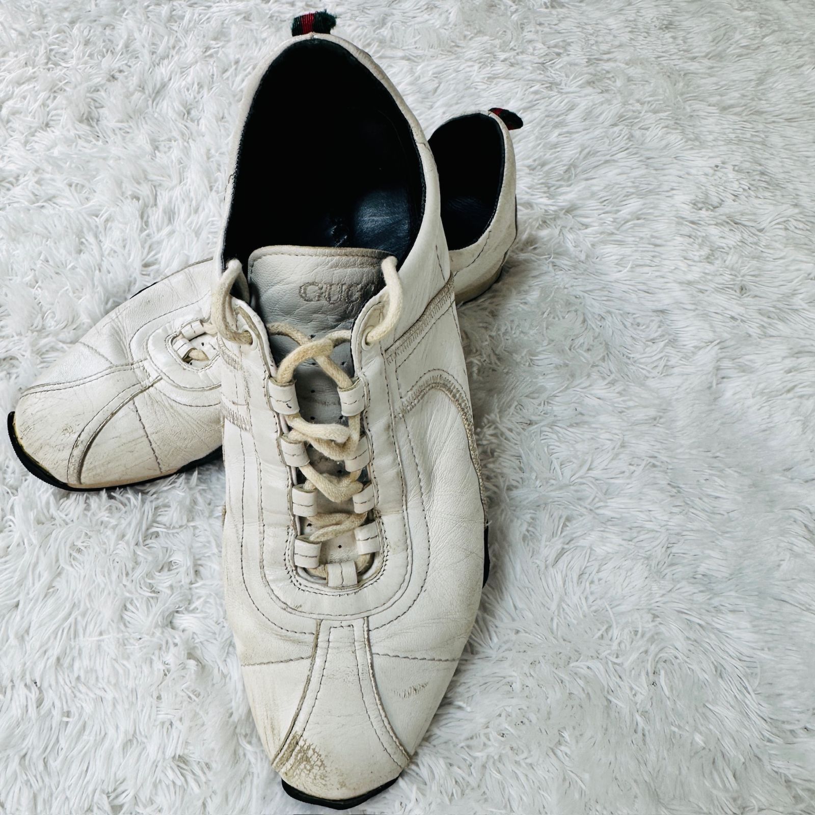 グッチ カーフレザーレースアップスニーカー ホワイト GUCCI グッチ（GUCCI）グッチシマ ローカット レースアップ