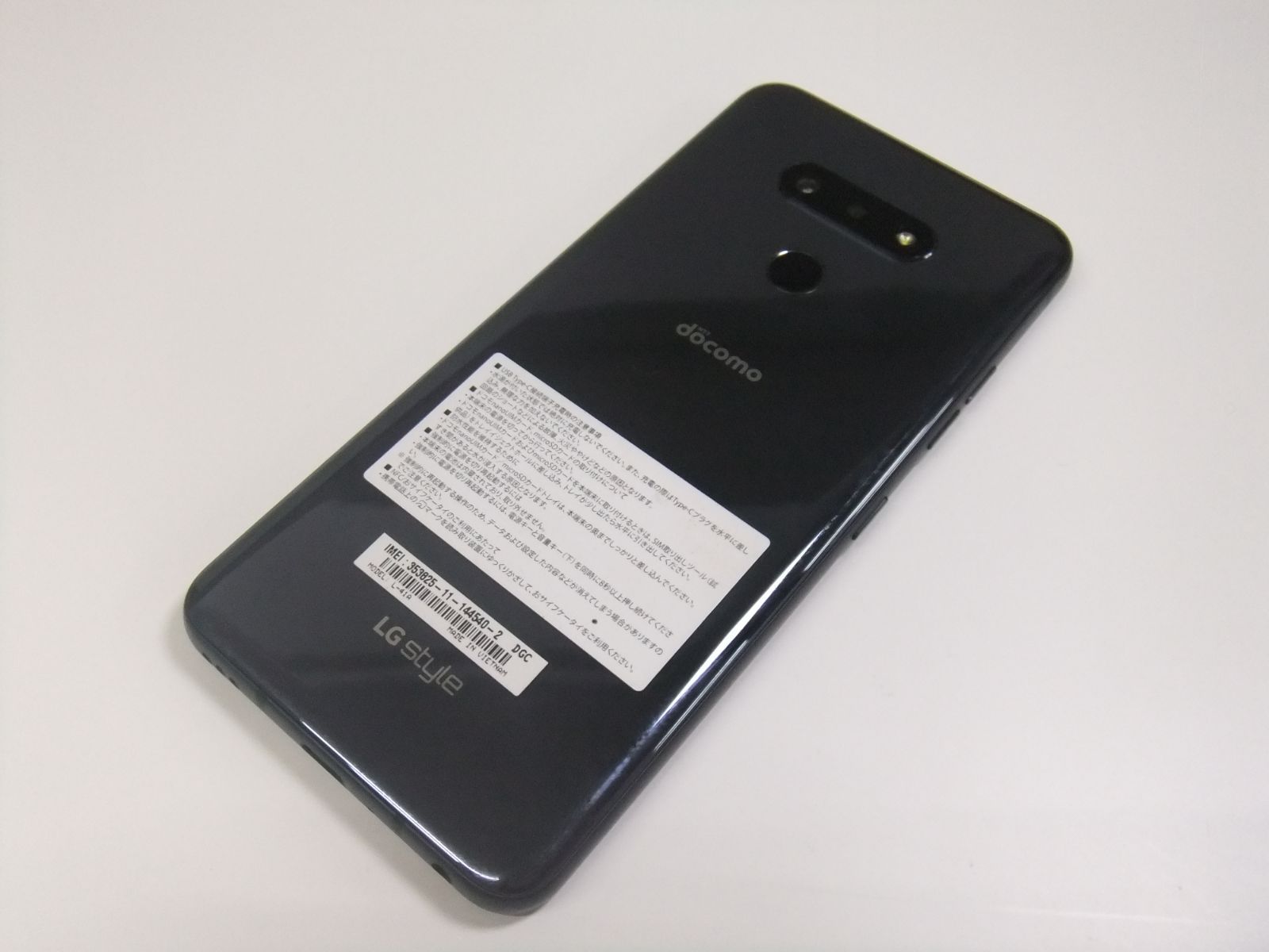 中古】 LG style3 L-41A ミラーブラック docomo SIMロック解除済 