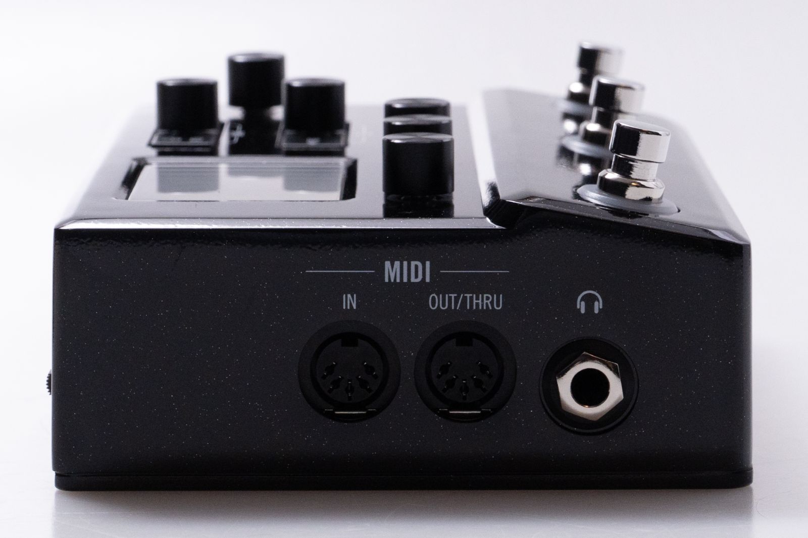 LINE6