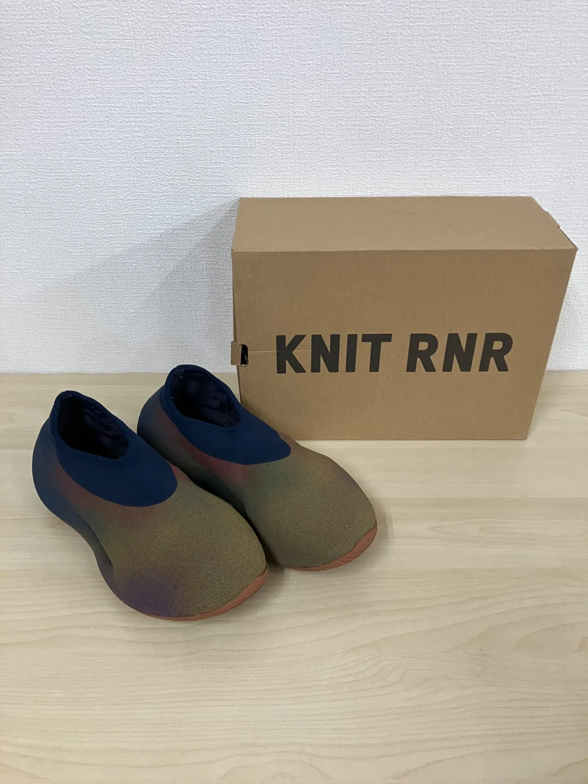 adidas yeezy knit runner アディダス 27 2025年最新】adidas yeezy