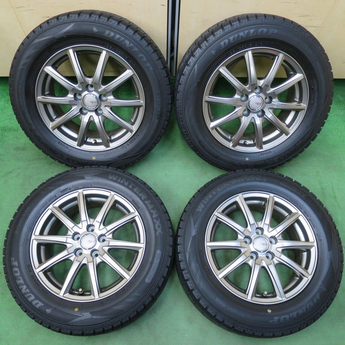バリ溝！21年！キレイ！8.5分☆プリウス 等 195/65R15