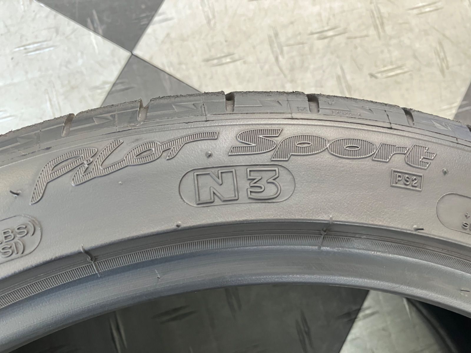 送料込み] MICHELIN PILOT SPORT PS2 ミシュラン パイロットスポーツ