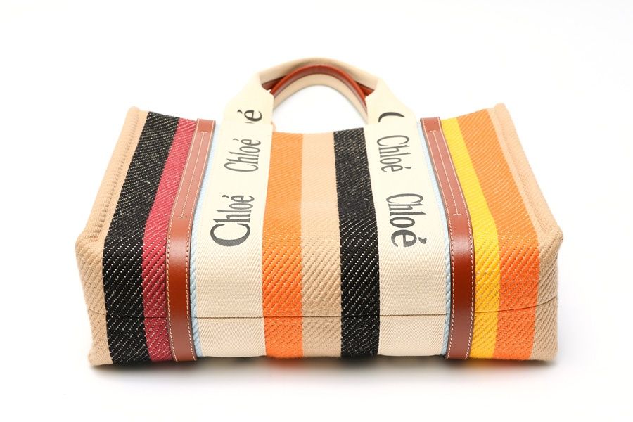 クロエ ウッディ ミディアムトートバッグ コットンキャンバス Chloe 24春夏新色 クロエ WOODY ミディアム トートバッグ【00O
