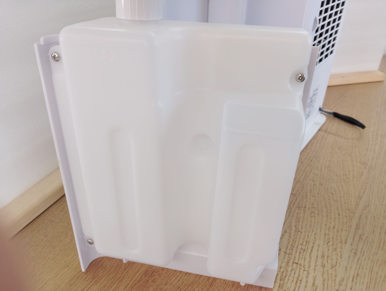 パネルセラミックヒーター