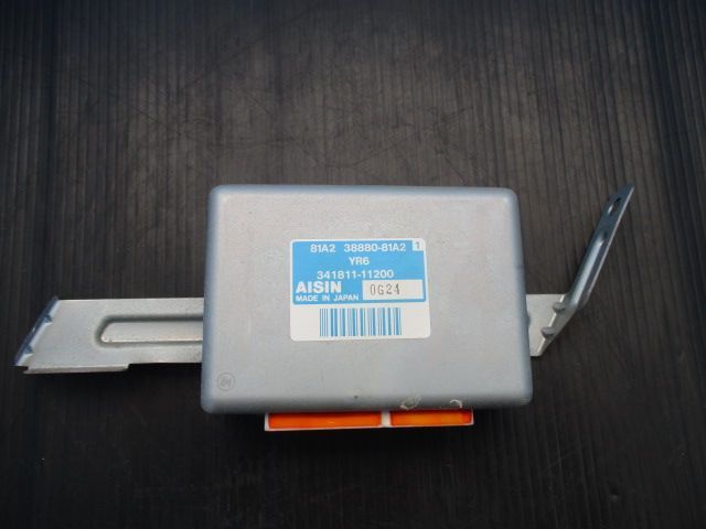 ジムニーJB23W エレクトリカルコントローラ/4AT 中古品 - メルカリ