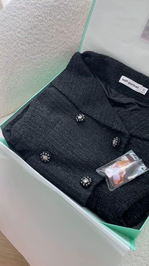 SELF PORTRAIT セルフ ポートレイト ブークレ オフショルダー ミニ ワンピース