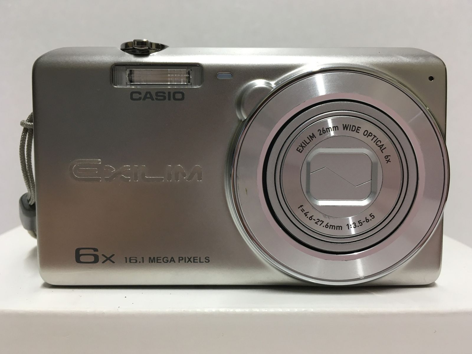 送料無料※ CASIO EXILIM EX-ZS25 コンパクトデジタルカメラ 未