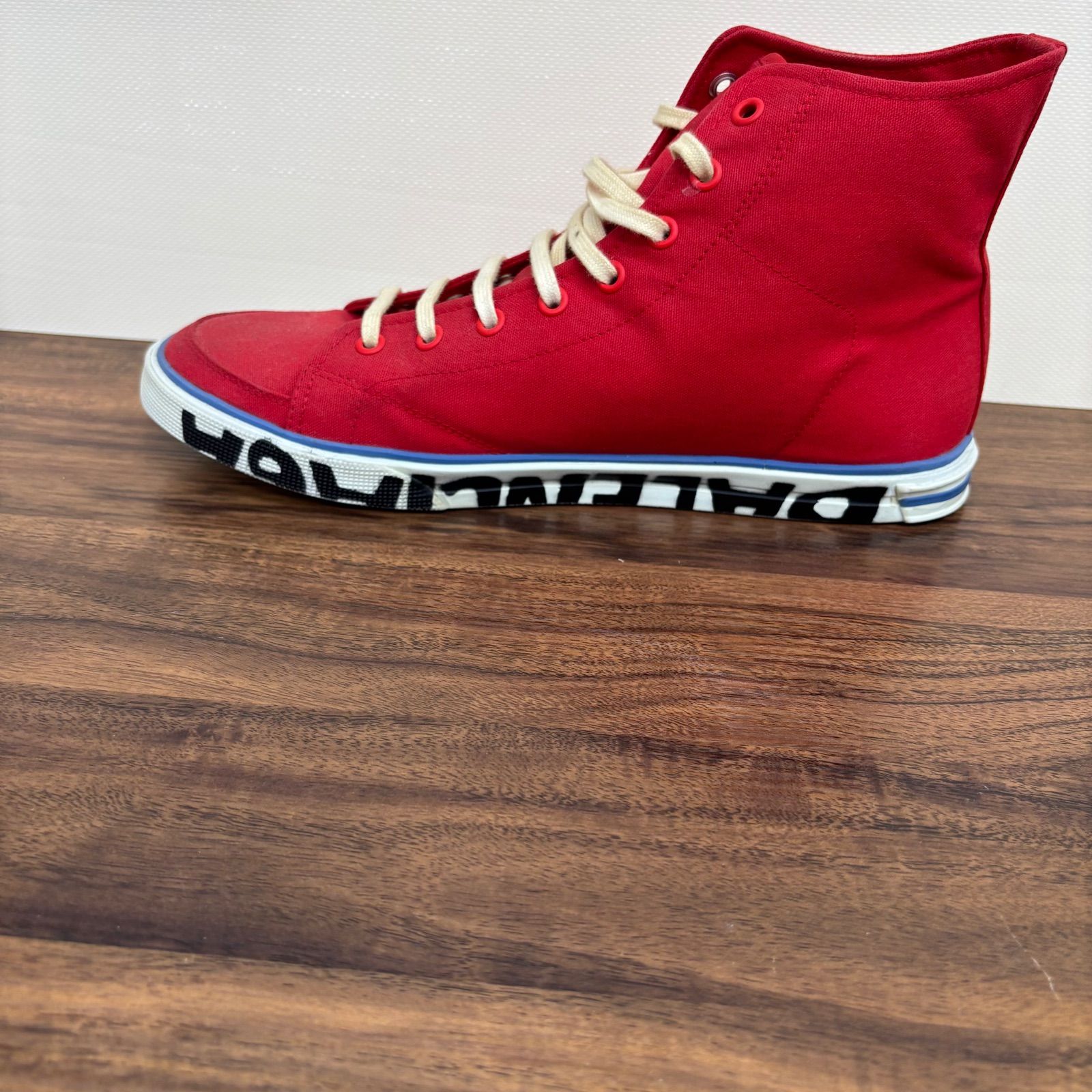 BALENCIAGA ハイカットスニーカー レッドレザー 定価9万→4万❗️】BALENCIAGA 赤レザーハイカットスニーカー