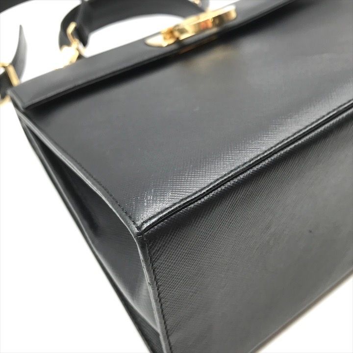 美品 Ferragamo フェラガモ ガンチーニ レザー 2WAY 斜め掛け ハンド
