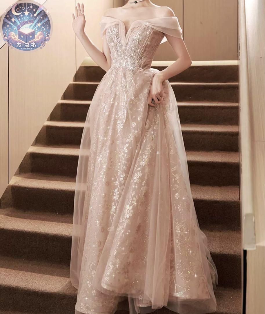 花柄にオシャレなデザインが煌びやかなオフショルロングドレス