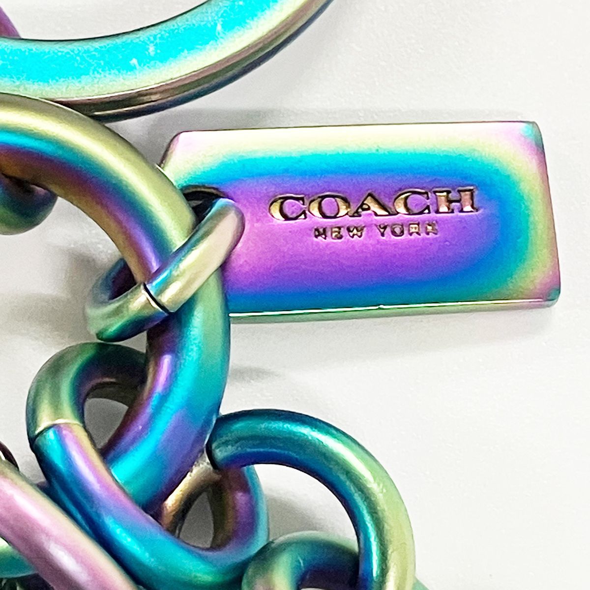 COACH コーチ レキシー 恐竜 チャーム キーホルダー メタル レインボー