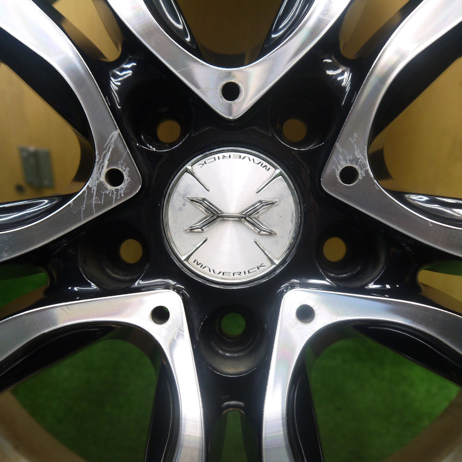 19×8J PCD114.3