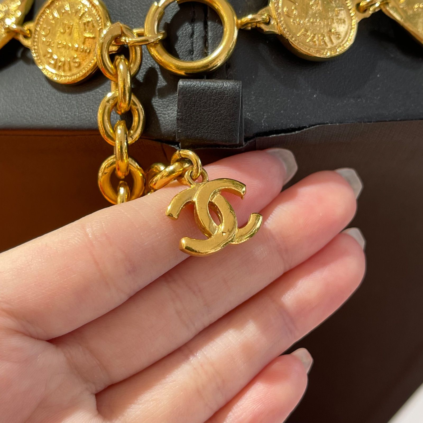 極美品】CHANEL シャネル カンボンロゴ コインモチーフ ネックレス 