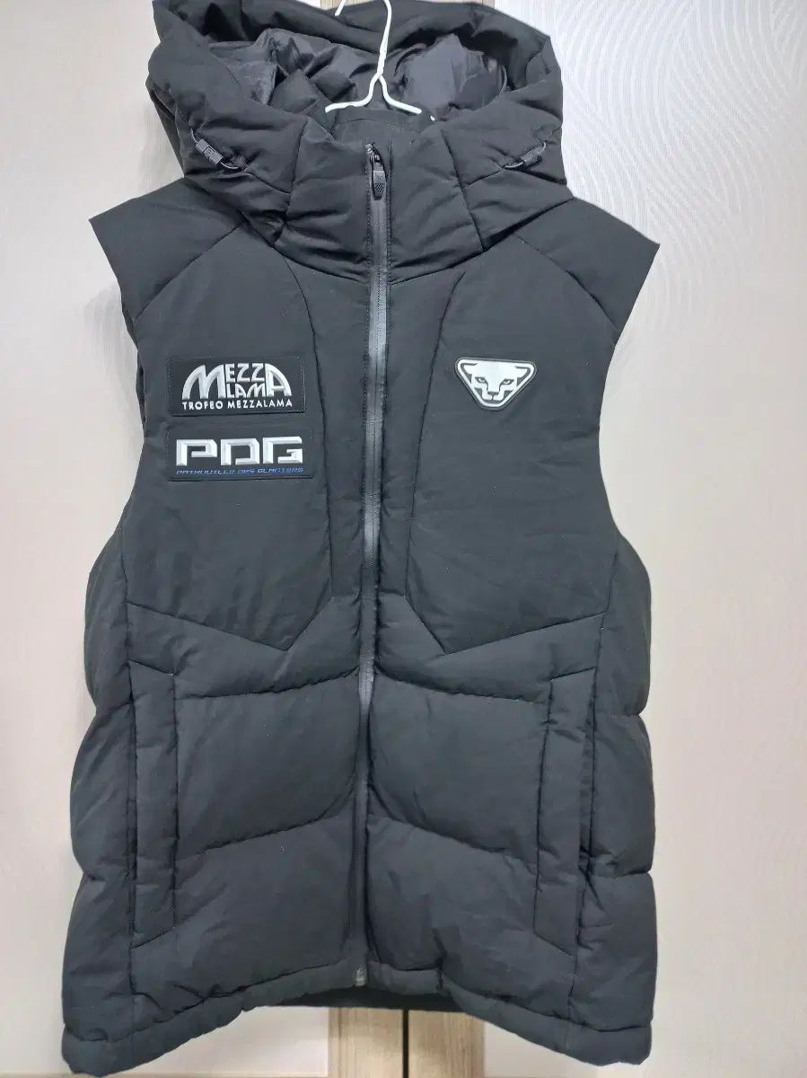  DYNAFIT ダウン フード ベスト 95 ベスト トップス