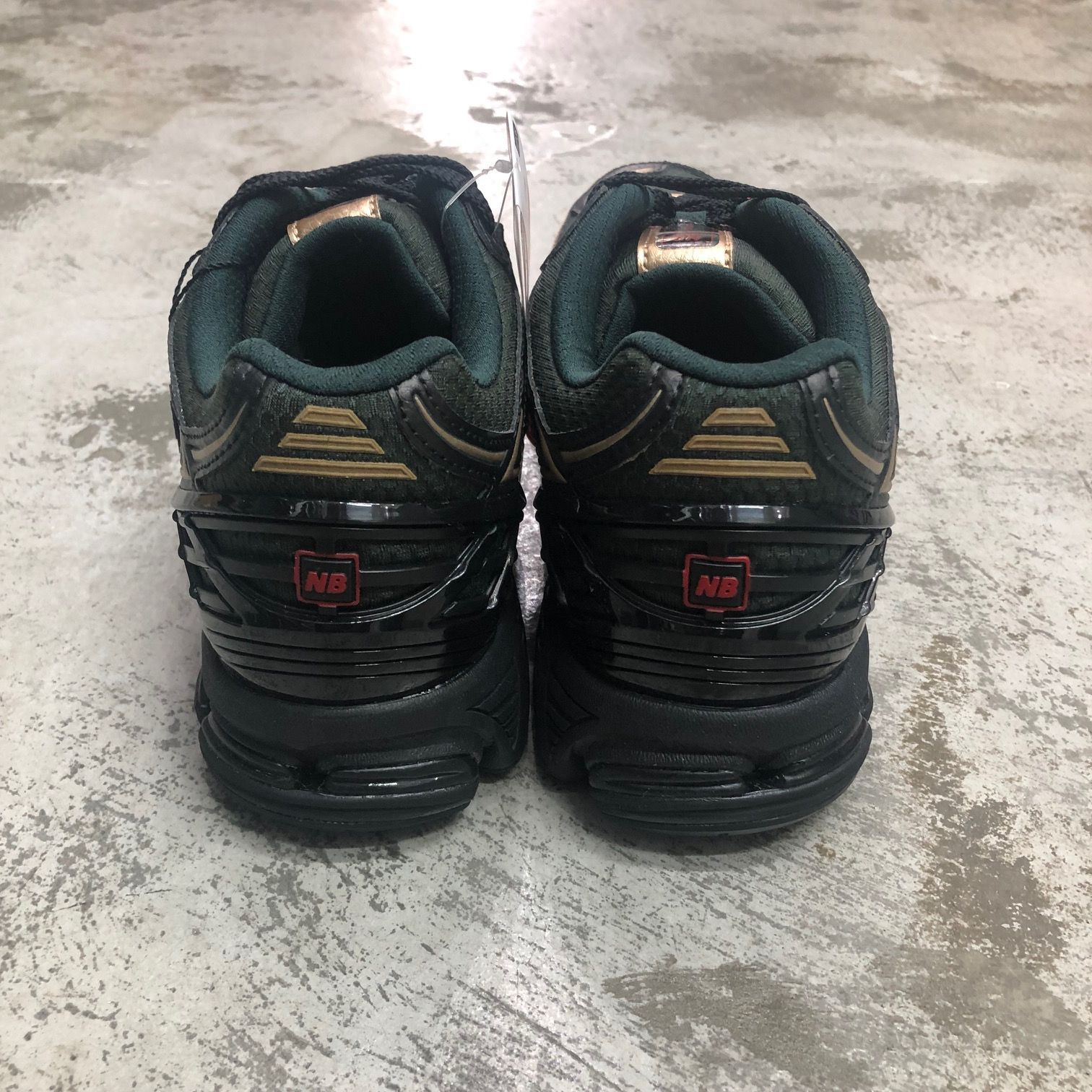 新品 KITH New Balance 1906R Black Green M1906RKS コラボ スニーカー 