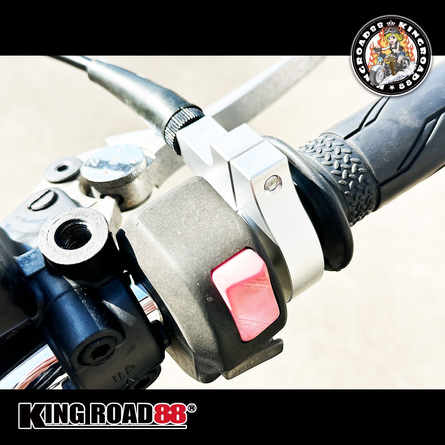 アクセル スロットル