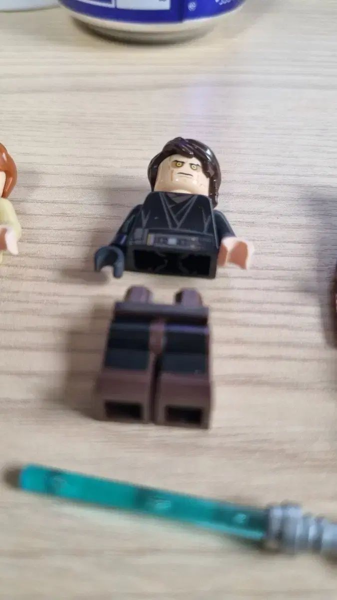 ウォーズ 9494フィギュアたち＆9526シス