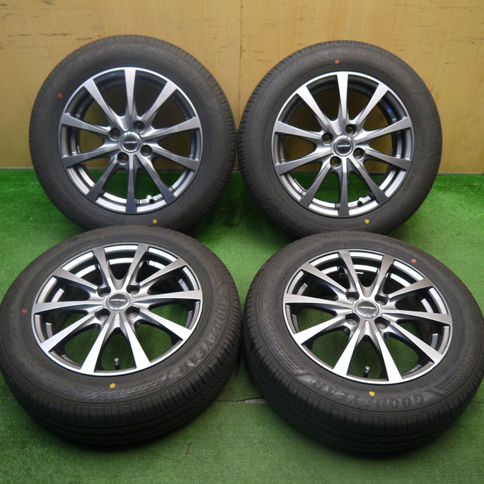 バリ溝！18年！キレイ！9.5分以上☆スタッドレス バリ溝 24年 9.5分 2 
