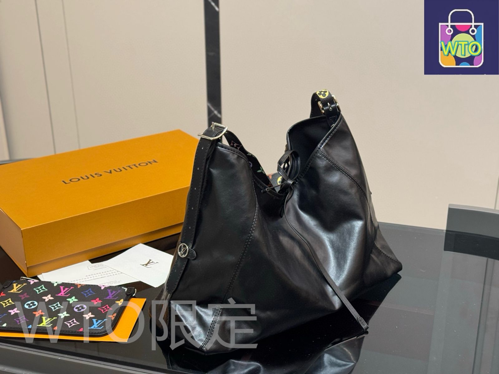 今日 Louis Vuitton ルイ ヴィトン キャリーオールシリーズ 小銭入れ付きデザイン DECORATOM_COM_BR