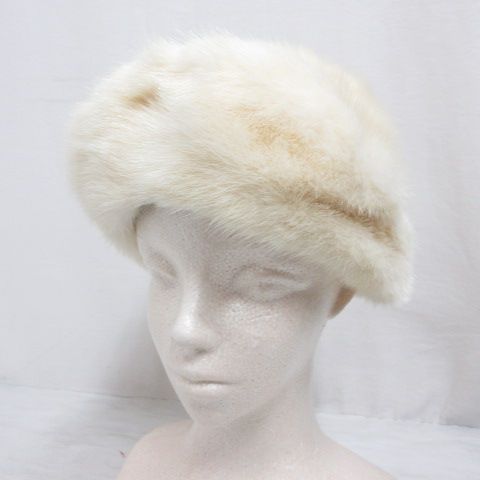 Boutique HAT KATES CANADA ミンク ハット 帽子 キャップ 毛皮 60cm オフホワイト 裏地付き カナダ製