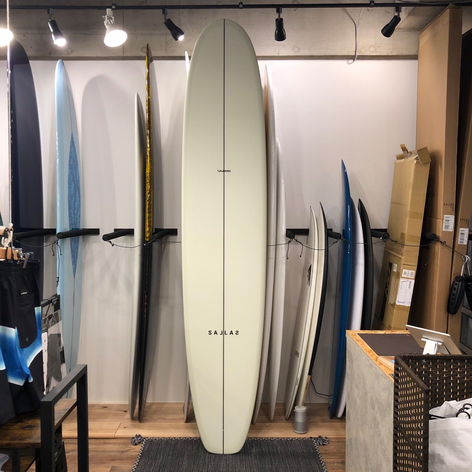 THUNDERBOLT KAI SALLAS TSUNAMI SILVER 9 6