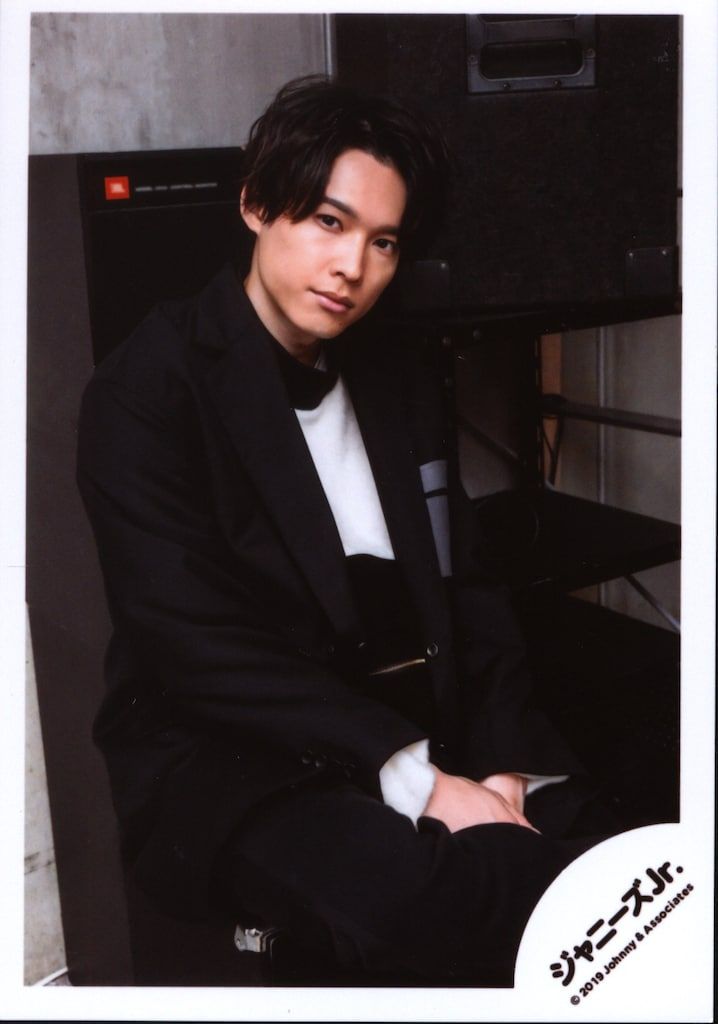 SixTONES 19年 アーティスト写真オフショット 松村北斗 公式写真 *1枚