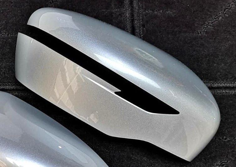 未使用 日産 T32 エクストレイル 純正 ボディ ドアミラー ミラーカバー 右 シルバー K23 NISSAN Cover-， Mira- Body- RH 各色取扱い有