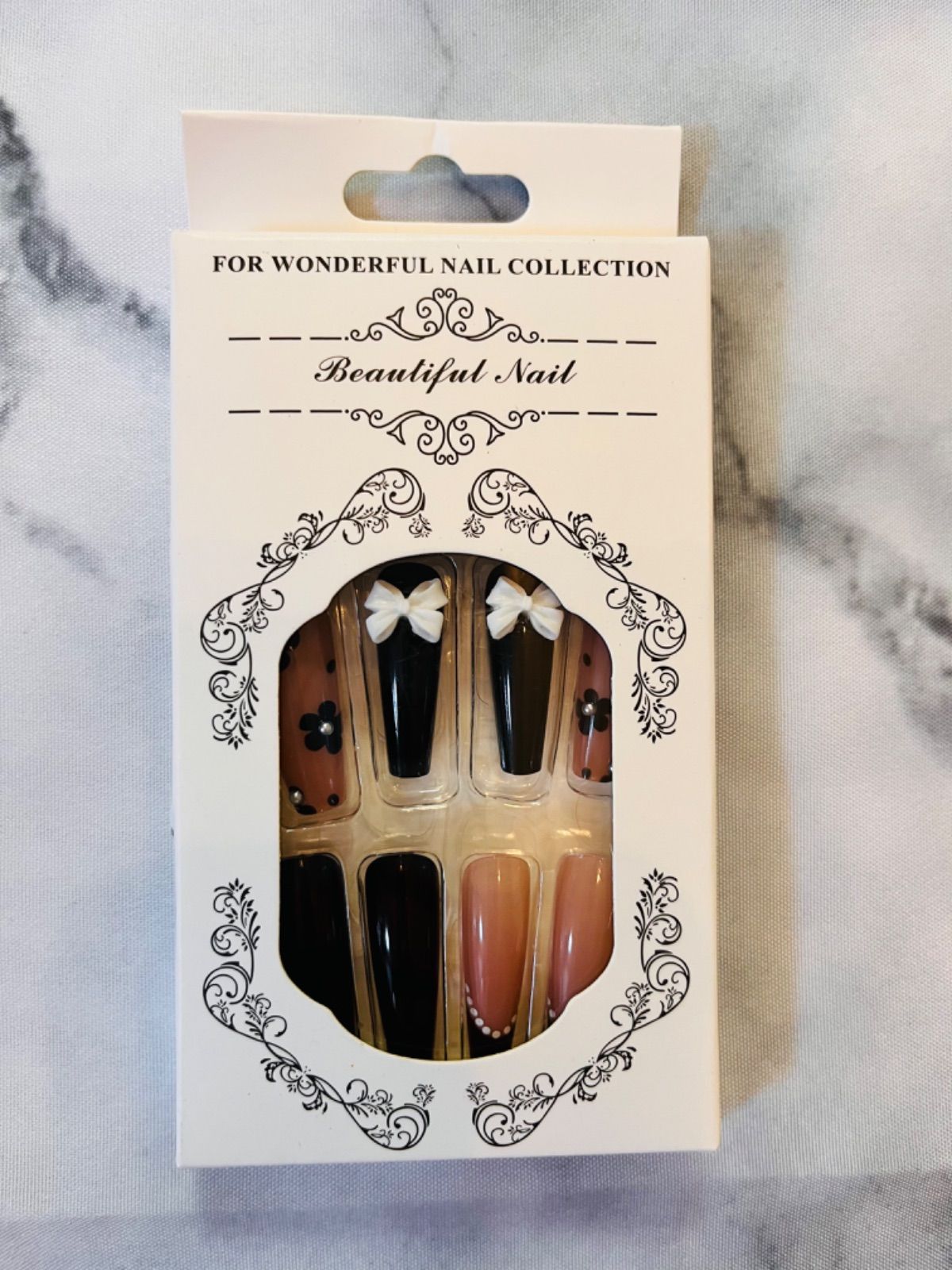 c/ ネイルチップ 黒 ピンク 地雷 量産型 韓国 中国 ワンホン